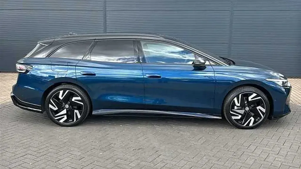 New VW ID.7 250 kW (340 HP) 2025