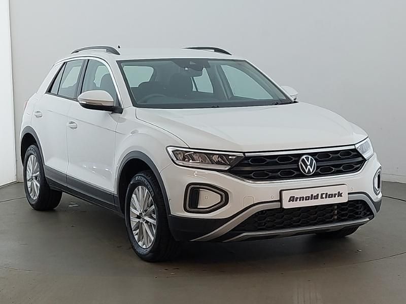 White Used 2023 VW T-Roc Life SUV | £19,998 (Fair price) - Image 1/4