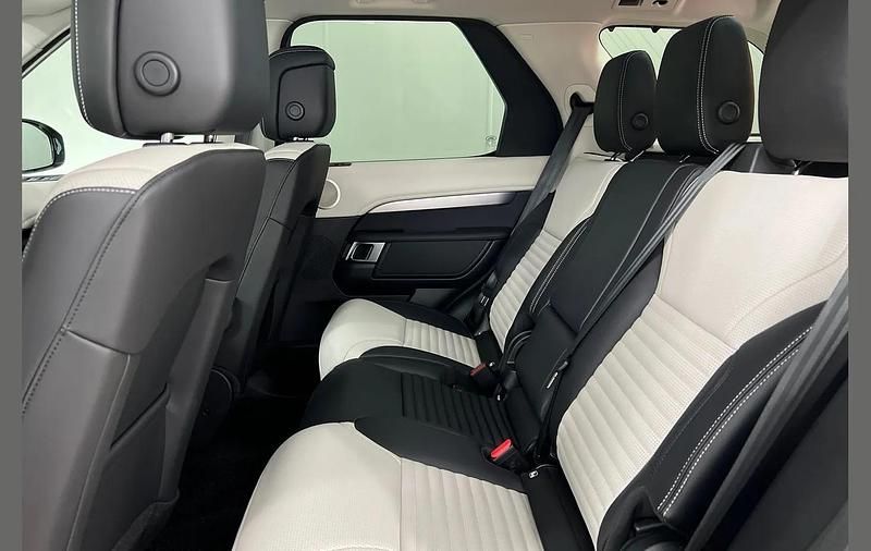 Used Land Rover Discovery 5 SE Dynamic 344 HP (253 kW) 2025 Grey SUV