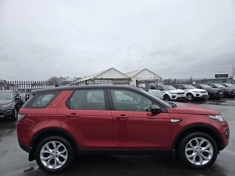 Used Land Rover Discovery Sport HSE 180 HP (132 kW) 2015 Red SUV