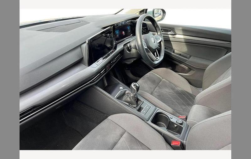 Used VW Golf VIII Style 130 HP (95 kW) 2020 Reflex silver Hatchback