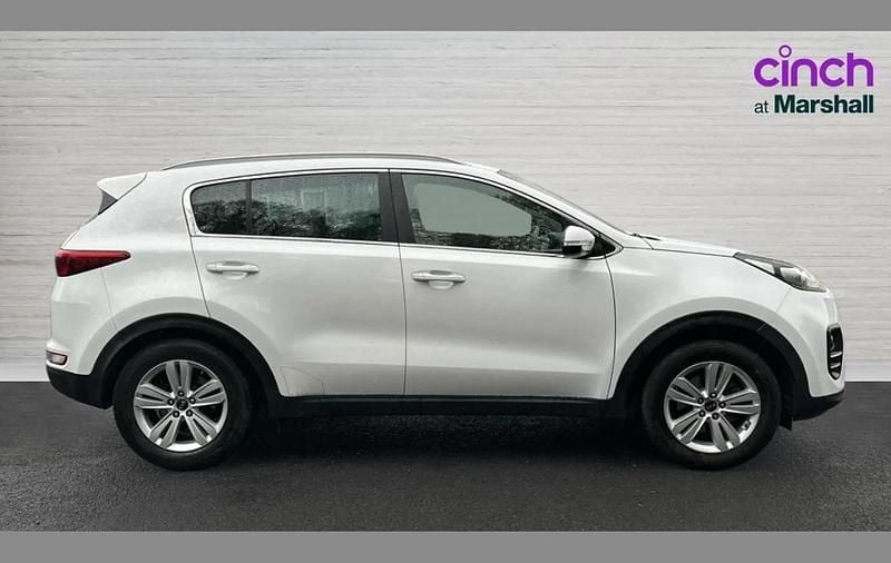 Used Kia Sportage 129 HP (94 kW) 2017 White SUV