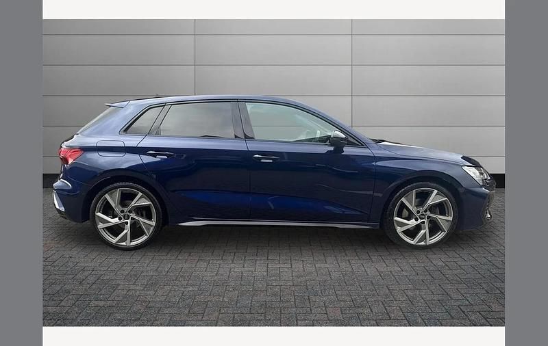 Used Audi A3 Black Edition 150 HP (110 kW) 2024 Blue Hatchback