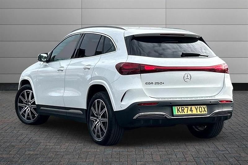 Used Mercedes EQA250+ Executive 139 kW (190 HP) 2024 White SUV