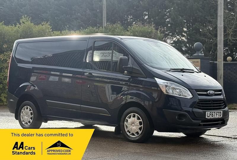 Blue Used 2017 Ford Transit Custom Trend | £9,490 (Fair price) - Image 1/2