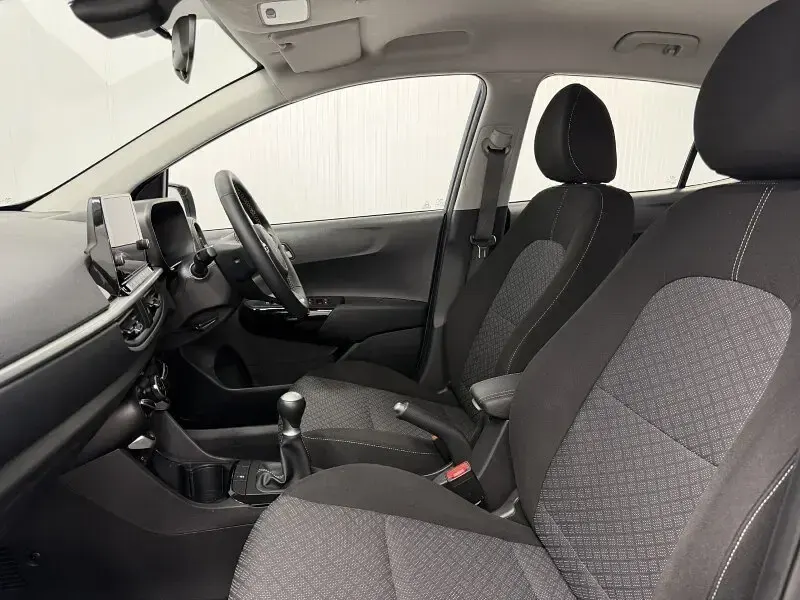 Used Kia Picanto 68 HP (50 kW) 2025 Blue Hatchback