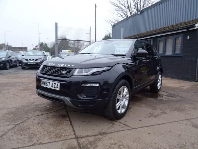 Used Land Rover Range Rover evoque SE 2017 Black Estate