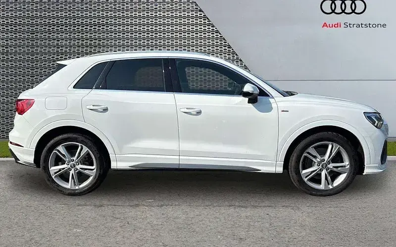 Used Audi Q3 S-Line 190 HP (139 kW) 2023 SUV