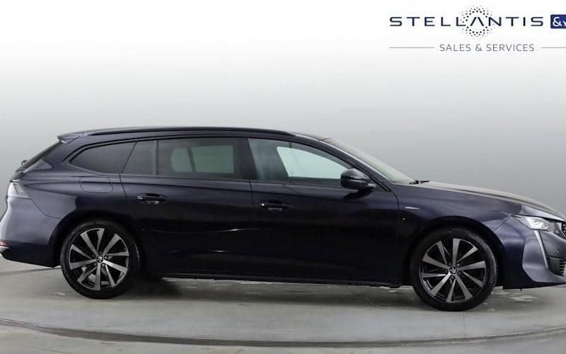 Used Peugeot 508 SW GT-line 131 HP (96 kW) 2019 Blue Estate