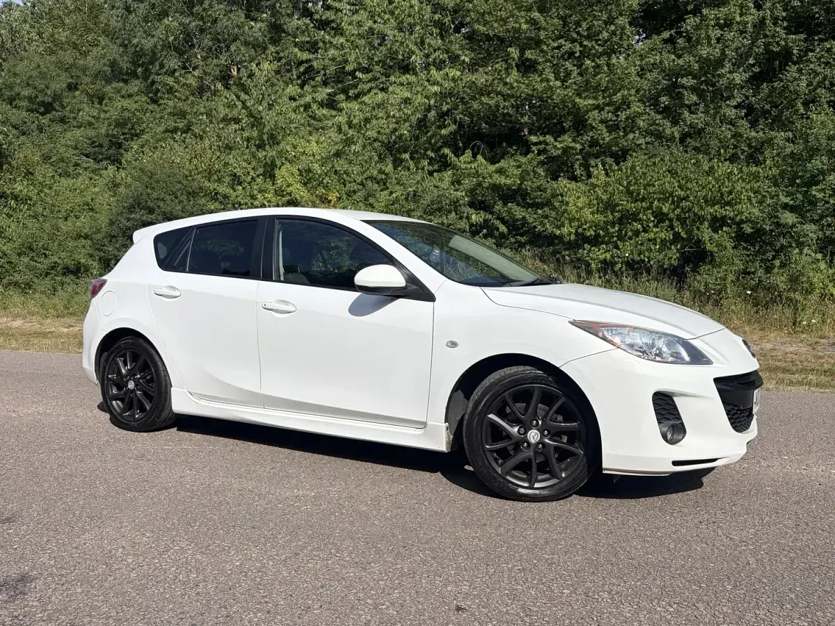 Used Mazda 3 Inclusive 2012 White Hatchback
