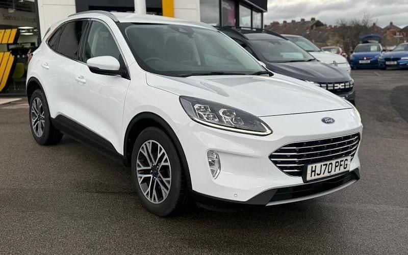 Used Ford Kuga Titanium 150 HP (110 kW) 2020 White SUV