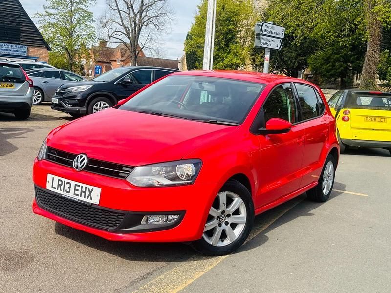 Used VW Polo Match 70 HP (51 kW) 2013 Red Hatchback