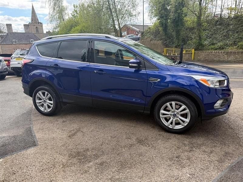 Used Ford Kuga Zetec 120 HP (88 kW) 2017 Blue SUV