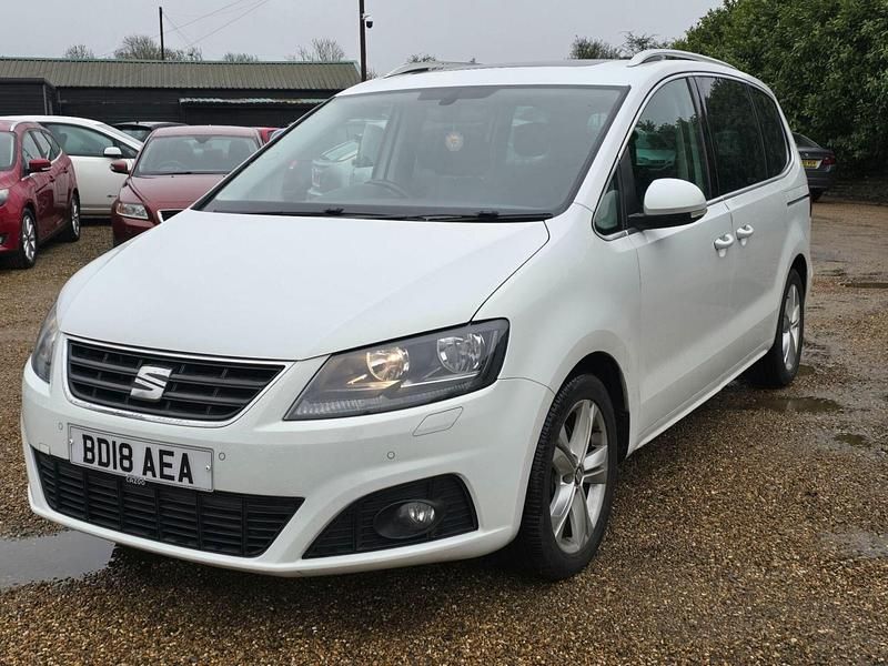 Used Seat Alhambra Ecomotive 150 HP (110 kW) 2018 White MPV