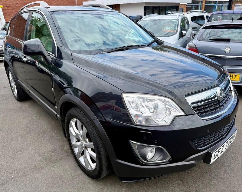 Used 2011 Vauxhall Antara SUV | £3,695 (Expensive) - Image 1/4