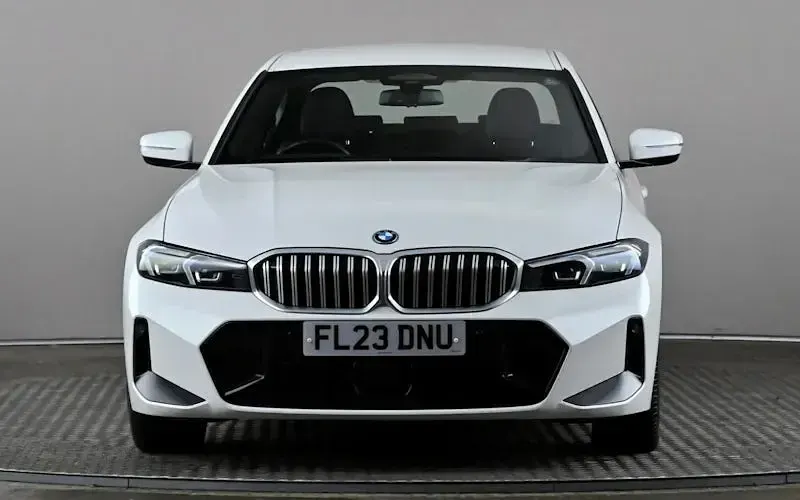 Used BMW 330e M Sport 292 HP (214 kW) 2023 White Sedan