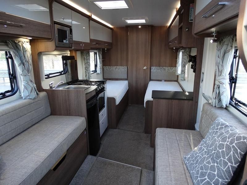 Used Peugeot Boxer 2019 White Van