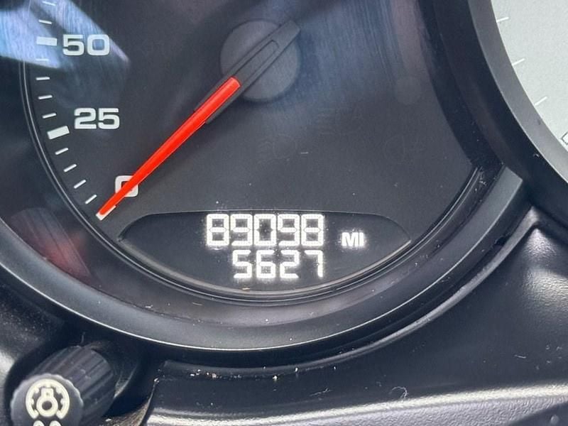 Used Porsche Macan 258 HP (189 kW) 2016 Blue SUV