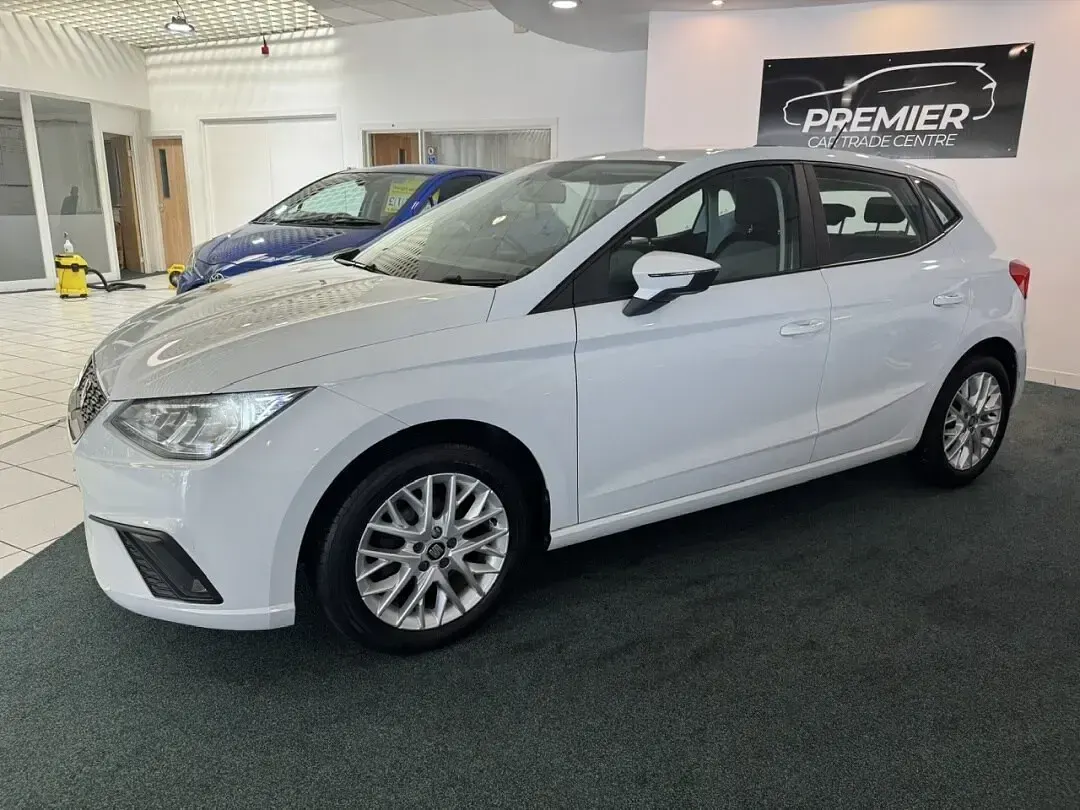 Used Seat Ibiza SE Technology 80 HP (58 kW) 2019 White Hatchback