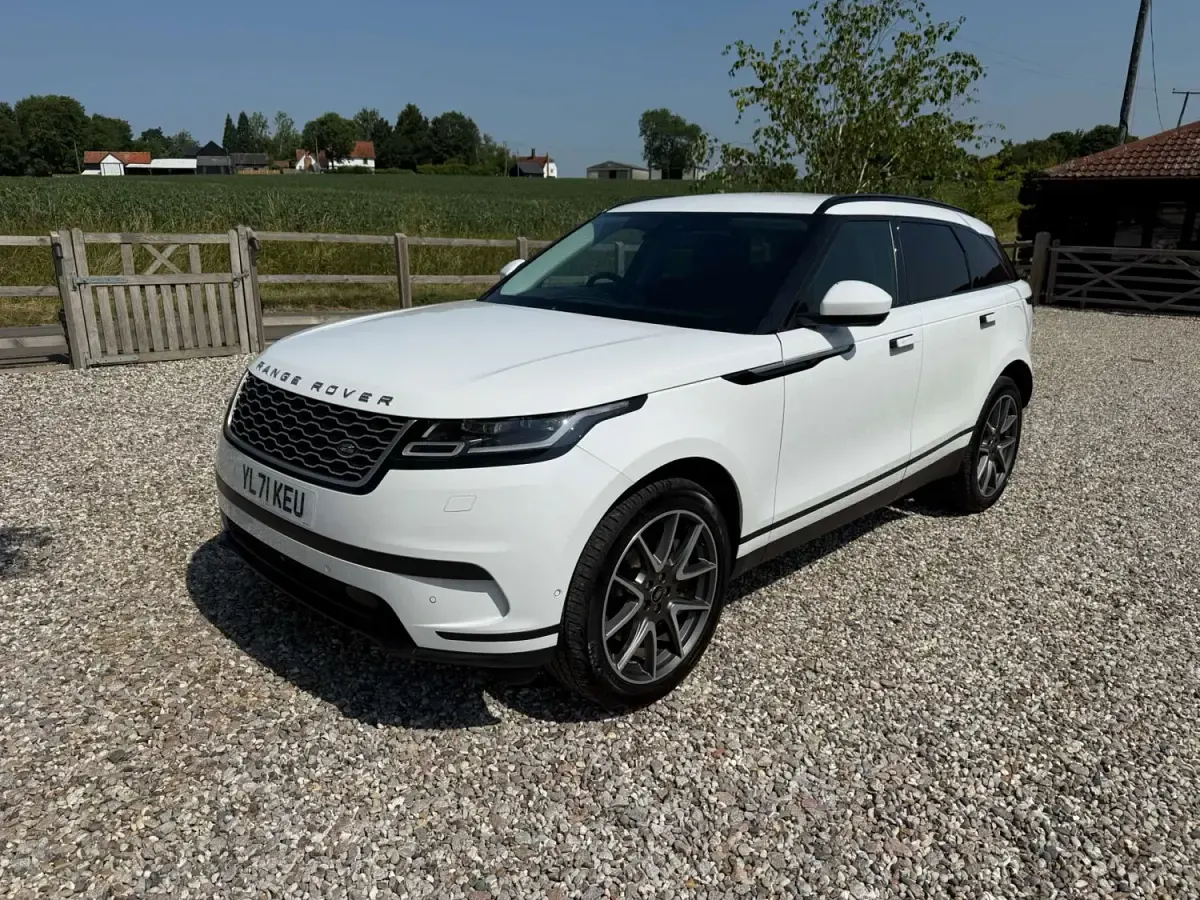 Gebraucht Land Rover Range Rover Velar HSE 404 PS (297 kW) 2021 Weiß SUV