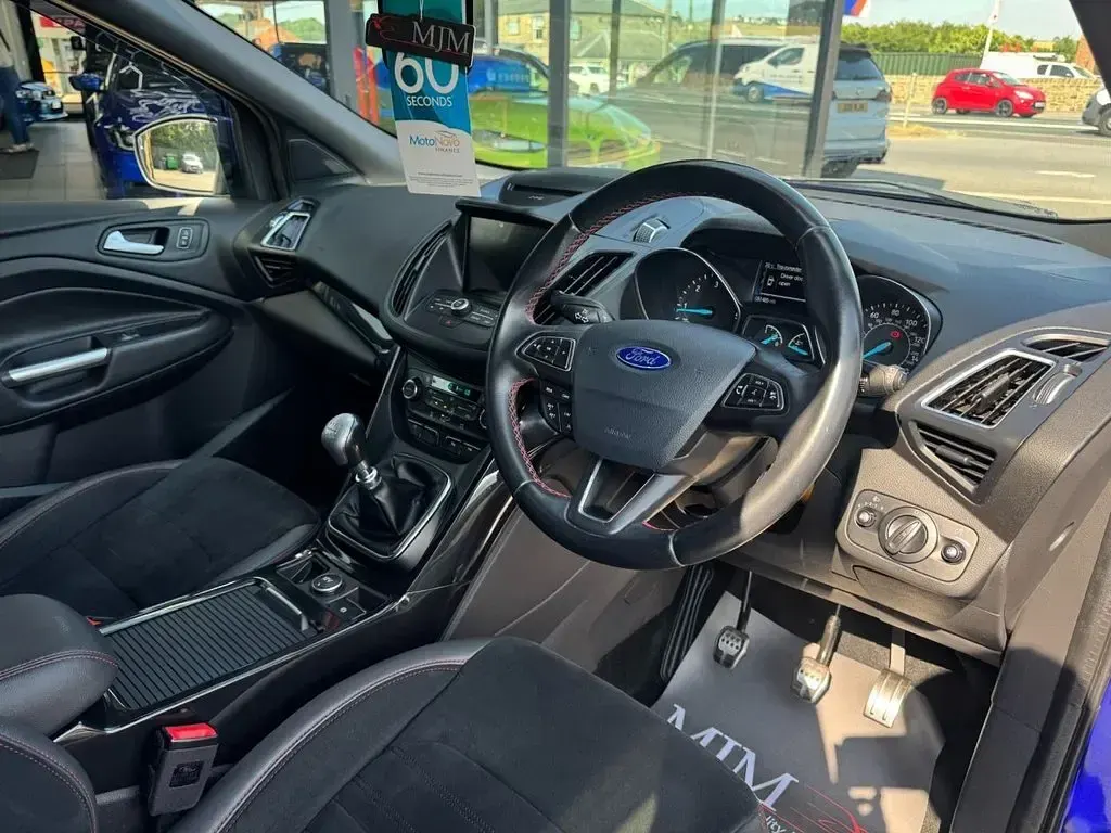 Used Ford Kuga ST-Line 150 HP (110 kW) 2018 Blue SUV