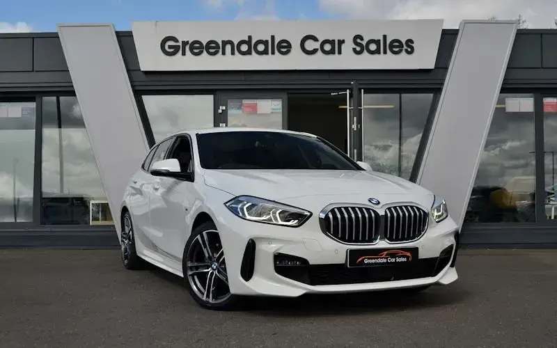 Used BMW 118 M Sport 136 HP (100 kW) 2023 White Hatchback