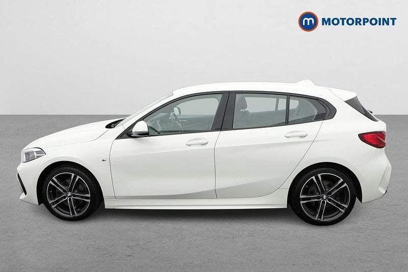 Used BMW 118 M Sport 136 HP (100 kW) 2021 White Hatchback