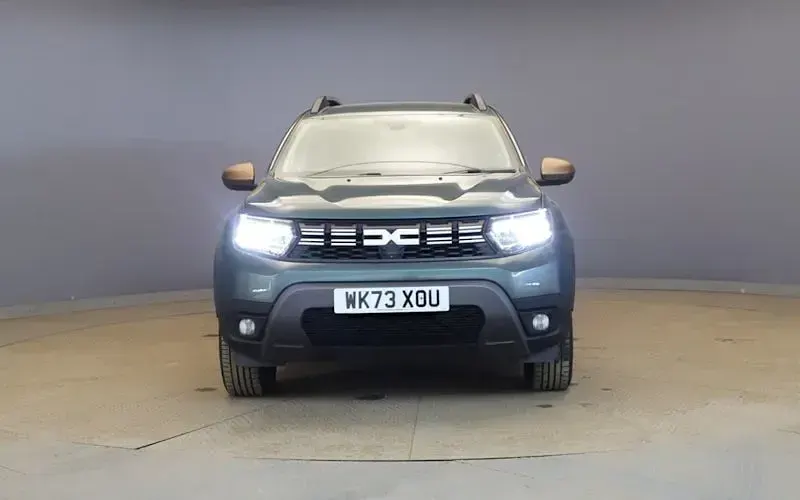 Used Dacia Duster Extreme 130 HP (95 kW) 2023 Green SUV