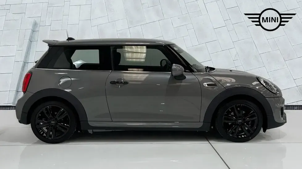 Used Mini ONE Hatch 101 HP (74 kW) 2017 Grey Hatchback