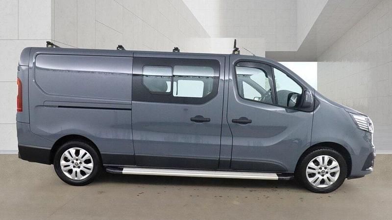 Used Renault Trafic 2023 Grey