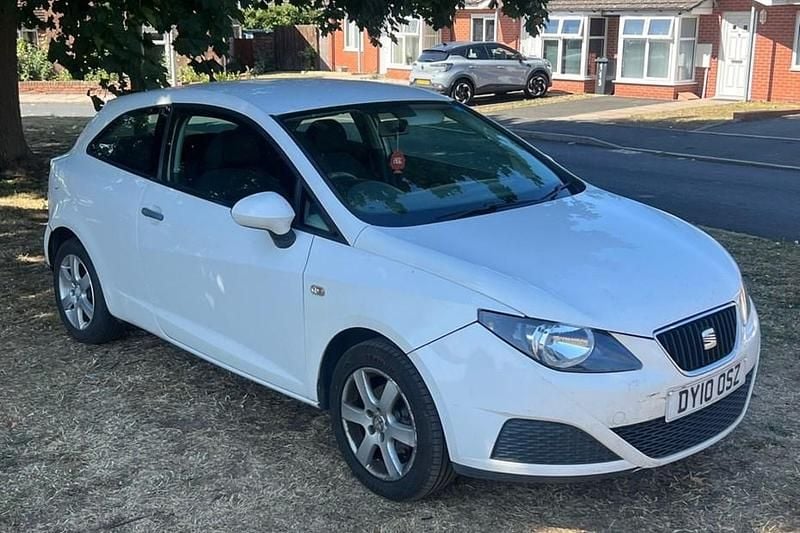 Red Used 2010 Seat Ibiza Ecomotive Hatchback | £1,700 (Fair price) - Image 1/1