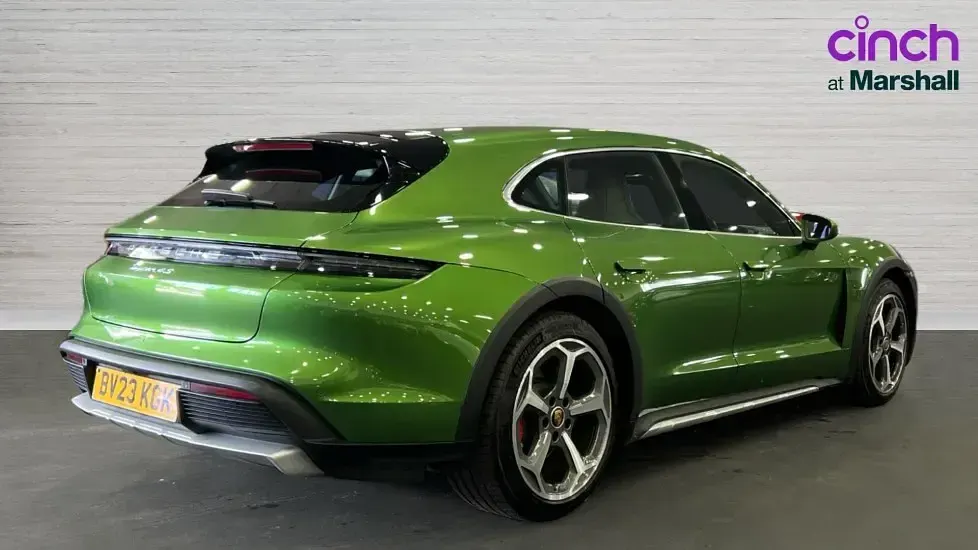 Used Porsche Taycan 4S Cross Turismo Cross Turismo 419 kW (571 HP) 2023 Green Estate