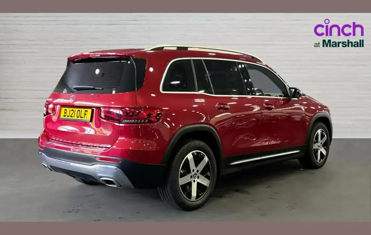 Used Mercedes GLB200 161 HP (118 kW) 2021 Red SUV