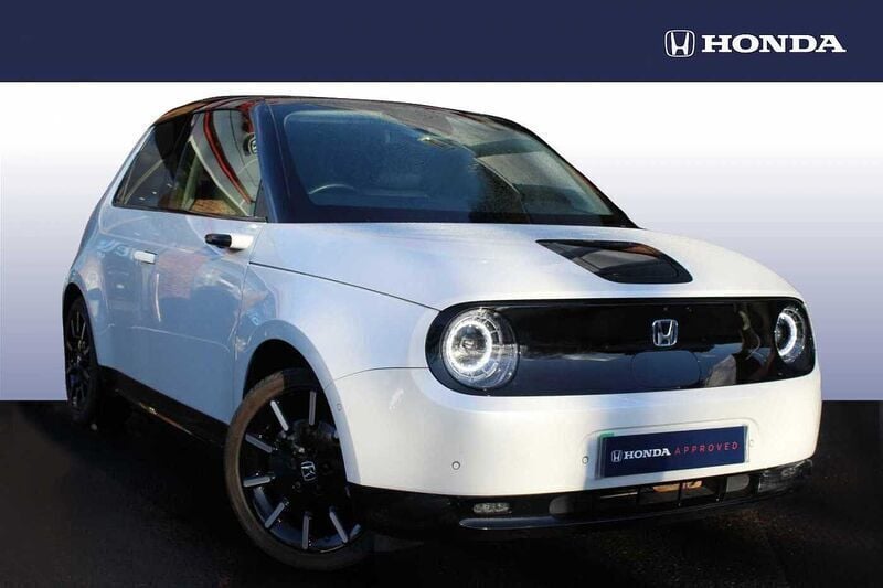 Platinum white Used 2020 Honda e Advance Hatchback | £14,450 (Fair price) - Image 1/4