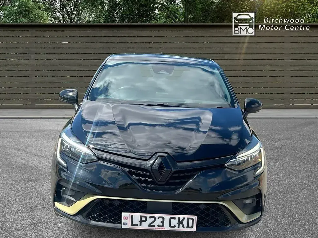Used Renault Clio Engineered 145 HP (106 kW) 2023 Black Hatchback