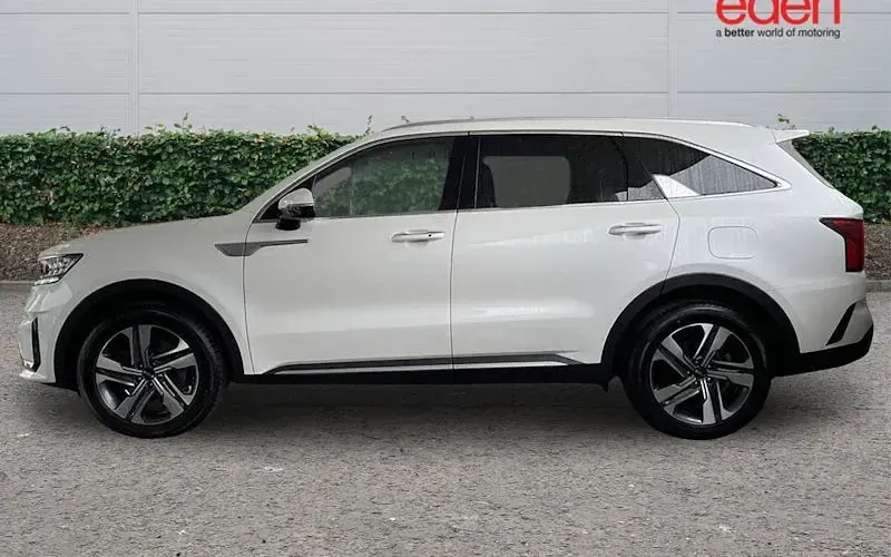 Used Kia Sorento 201 HP (147 kW) 2022 White SUV