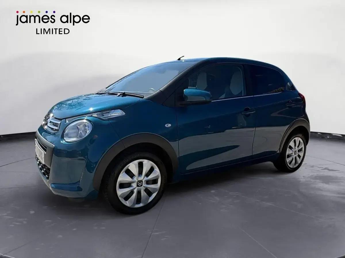 Begagnad Citroën C1 2021 Grön Halvkombi