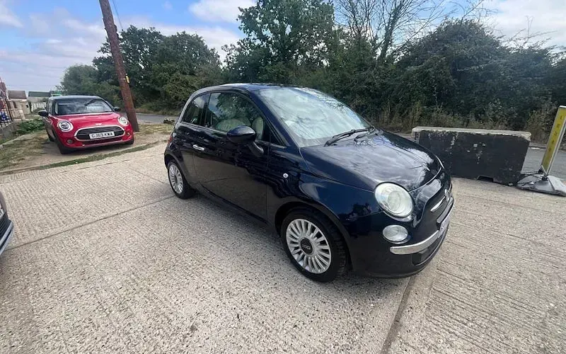Used Fiat 500 Lounge 69 HP (50 kW) 2015 Hatchback