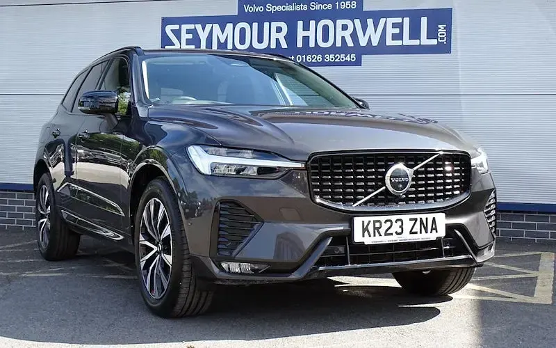 Used Volvo XC60 Plus 250 HP (183 kW) 2024 SUV