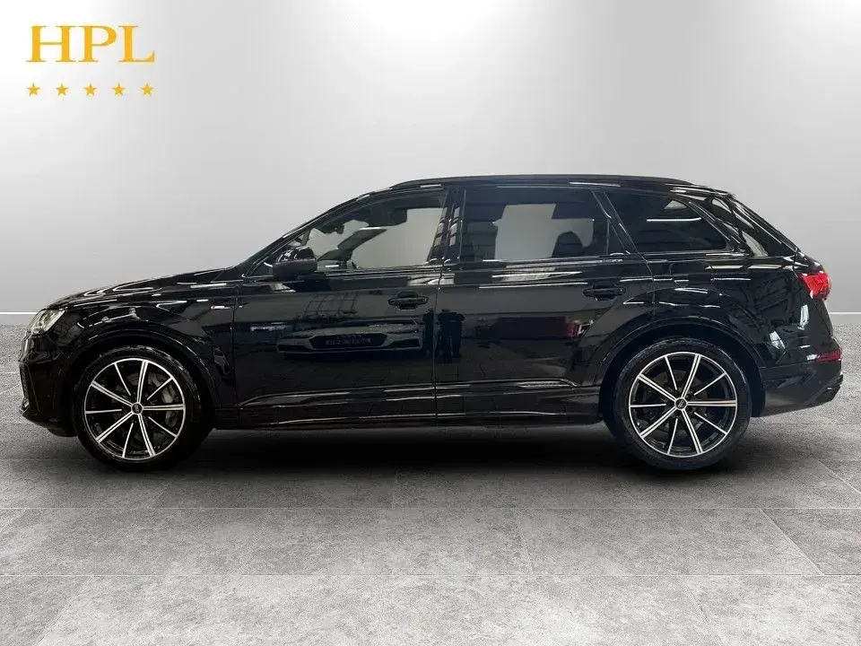 Begagnad Audi Q7 Black Edition 2023 Svart SUV