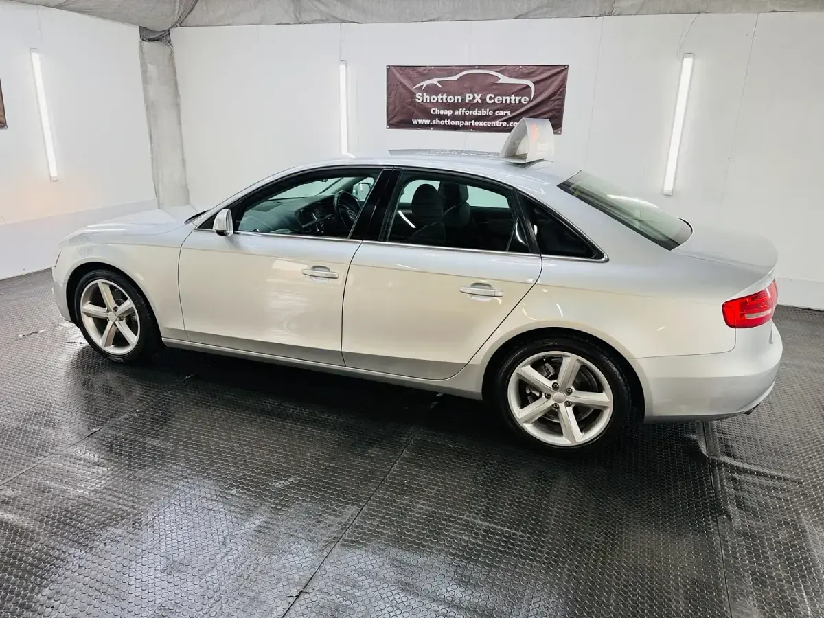Used Audi A4 134 HP (98 kW) 2012 Silver Sedan