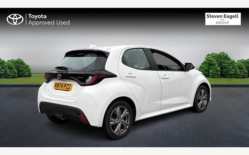 Used Toyota Yaris Hybrid 116 HP (85 kW) 2026 Hatchback