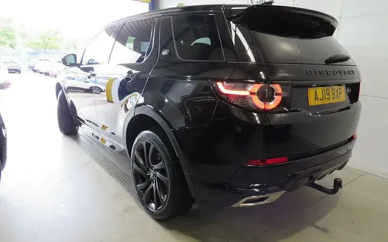 Used Land Rover Discovery 5 HSE Dynamic 241 HP (177 kW) 2019 SUV