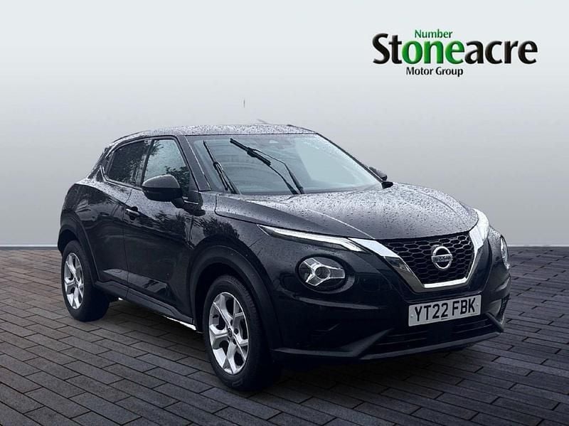 Black Used 2022 Nissan Juke N-Connecta SUV | £13,995 (Fair price) - Image 1/4