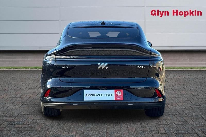 Ny MG IM6 553 kW (752 HK) 2025 Svart SUV