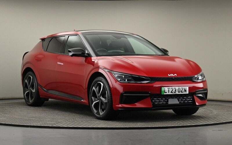 Runway red pearl Used 2023 Kia EV6 2 SUV | £30,050 (Fair price) - Image 1/4