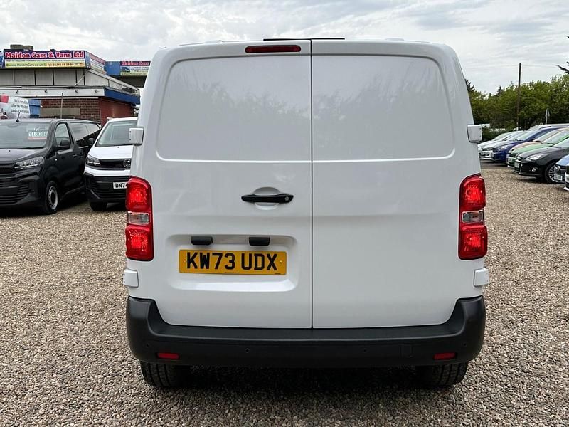 Used Citroën Dispatch 2023 White MPV