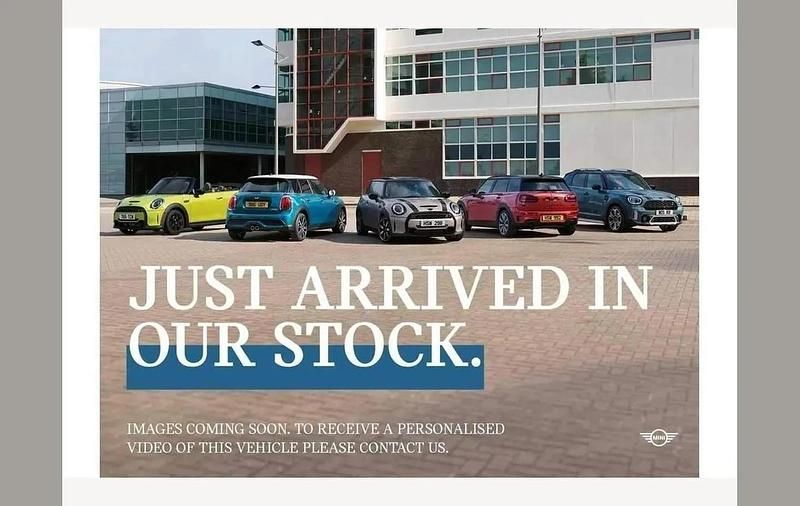 Black Used 2021 Mini Cooper Classic Hatchback | £18,795 (Fair price) - Image 1/4