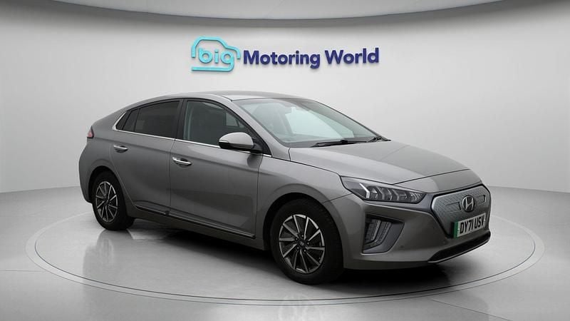 Used 2021 Hyundai Ioniq 6 Premium Sedan | £10,900 (Good price) - Image 1/4