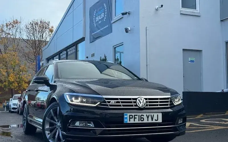 Used VW Passat R-line 241 HP (177 kW) 2016 Estate